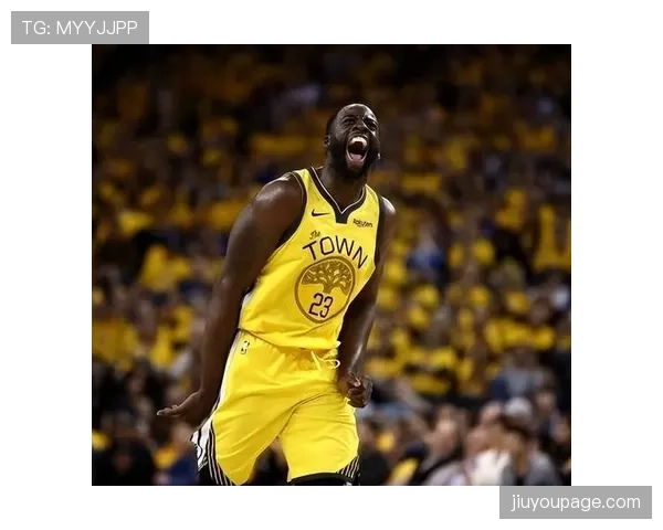 纪录之夜：斯蒂芬·库里在2026年3月一场比赛中命中生涯第4000记三分球